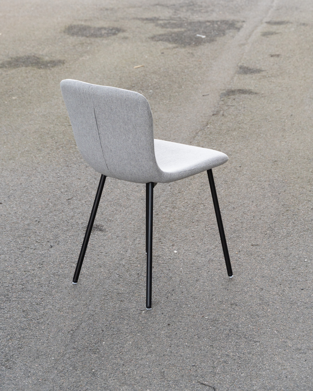 House Nordic Halden spisebordsstol – udstillingsmodel