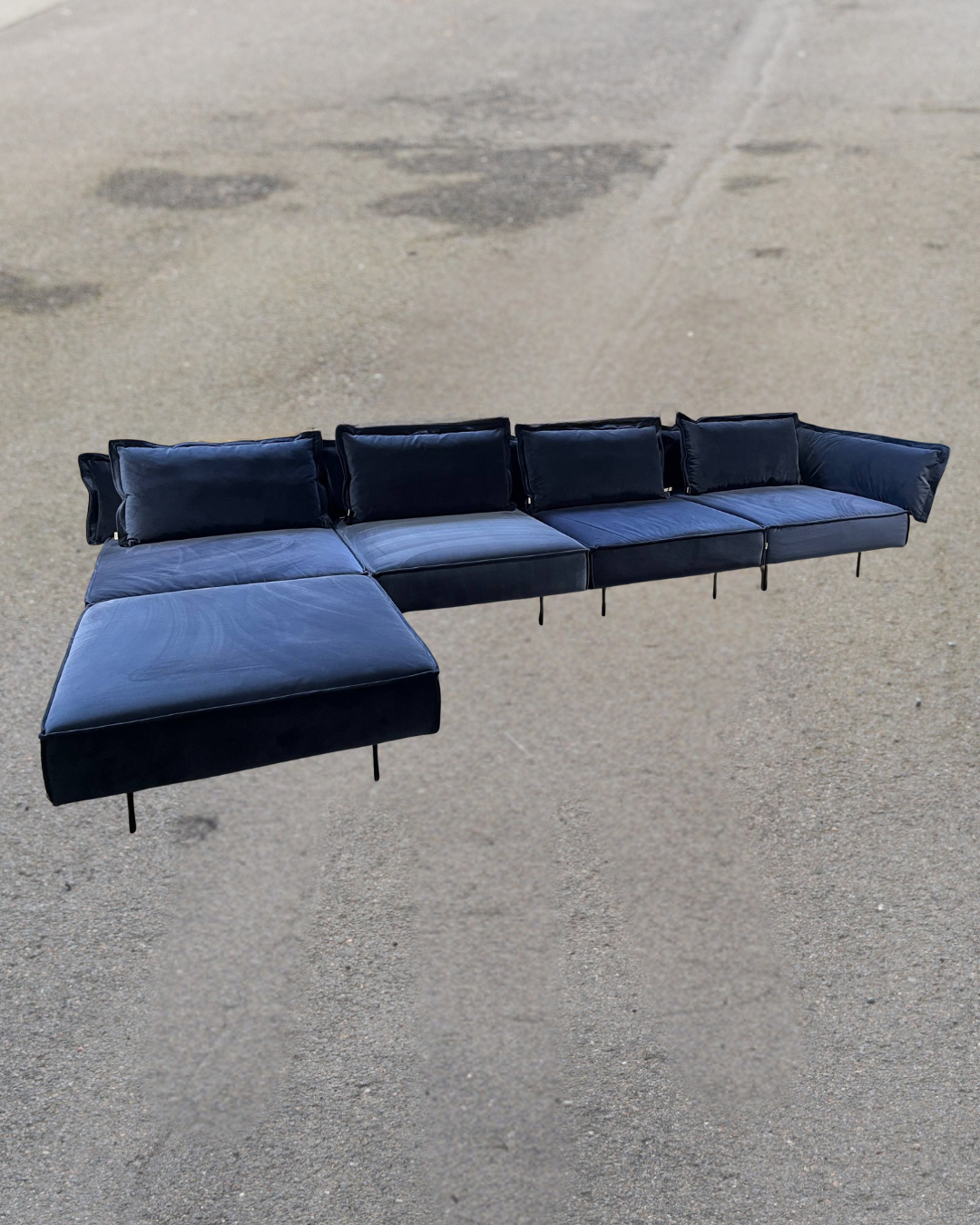 Handvärk modulsofa – 6 moduler i dybblå velour (justerbar opsætning)