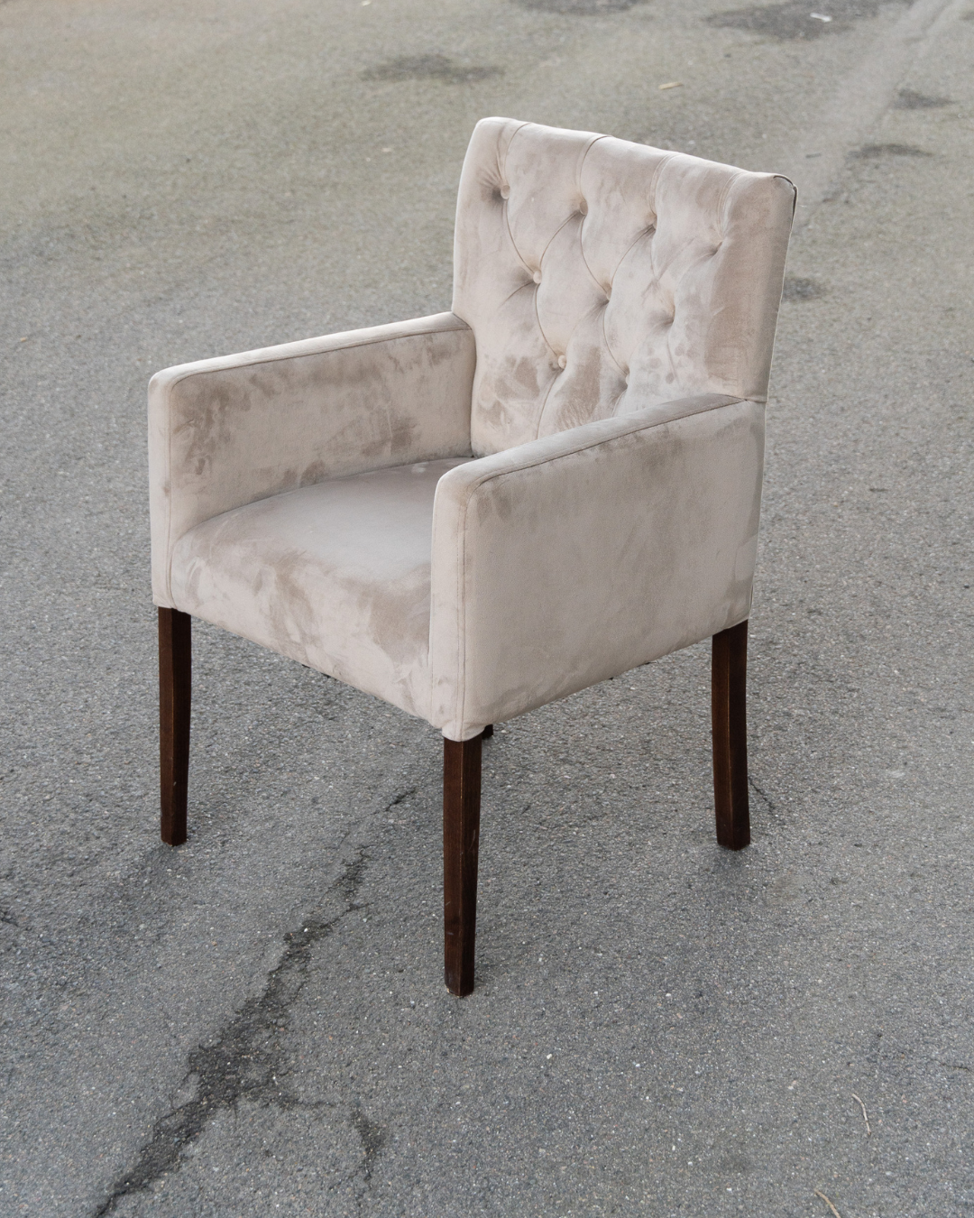 Cozy Living spisebordsstol – lys velour | Vosper Preloved