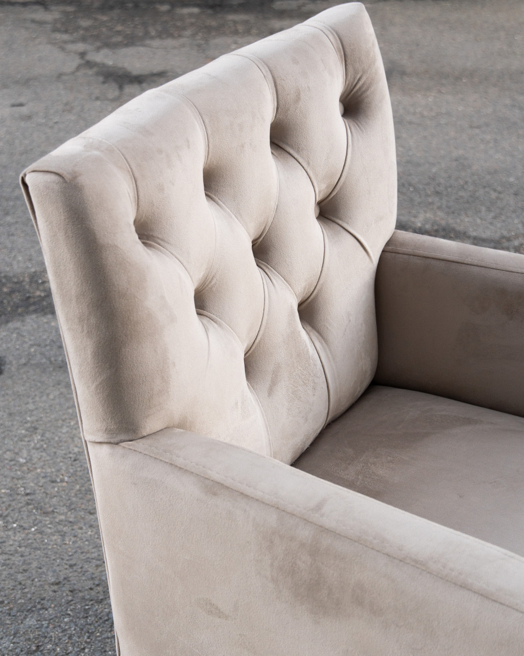 Cozy Living spisebordsstol – lys velour | Vosper Preloved