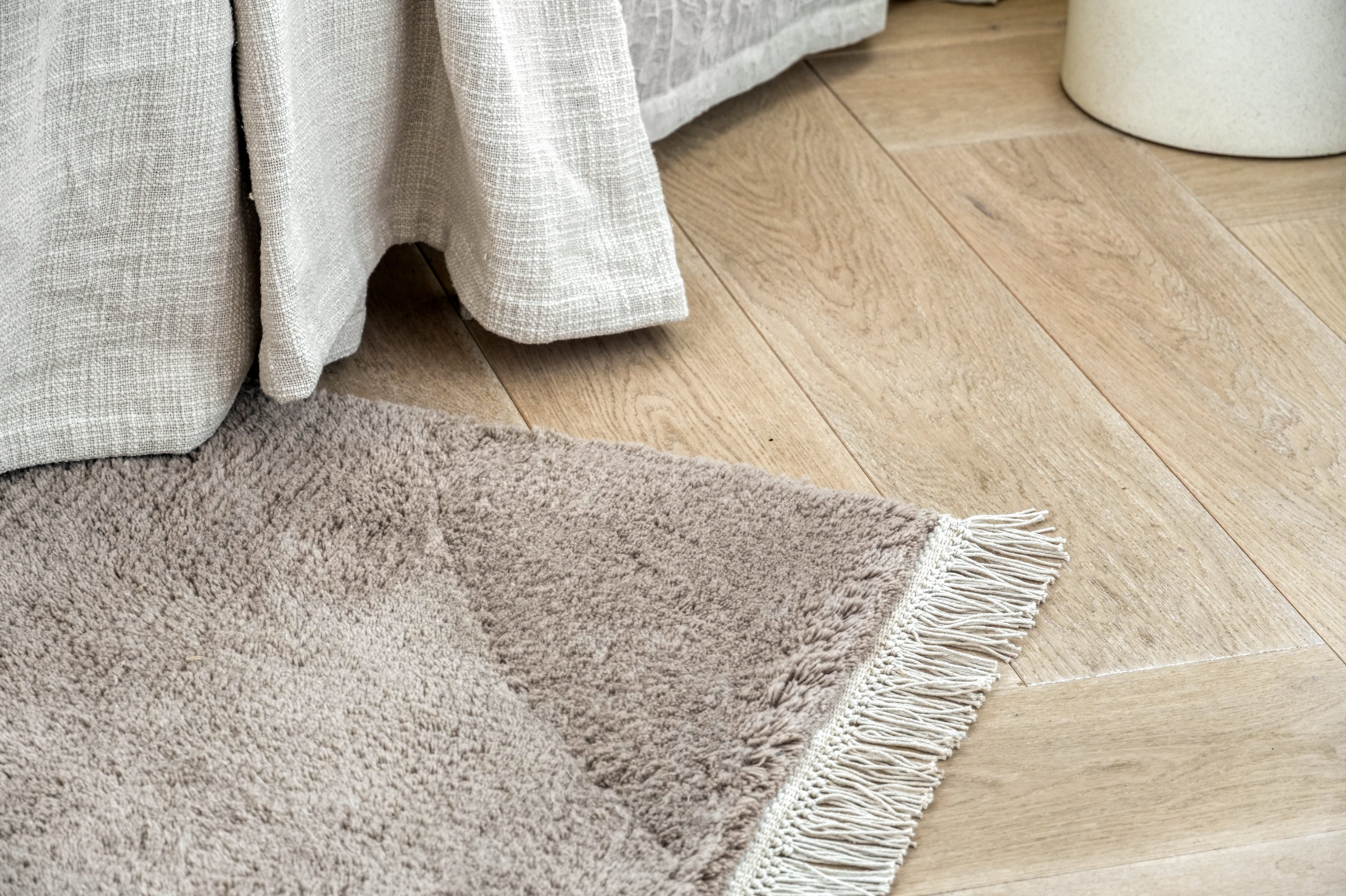 tæppe, uldtæppe, taupe tæppe, boligstyling, vosper design, 200x300, new zealand wool
